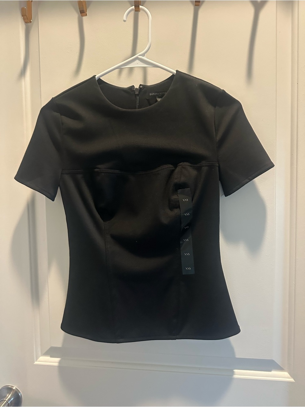 NWT Banana Republic Black Short-Sleeve Structured Top, XXS
